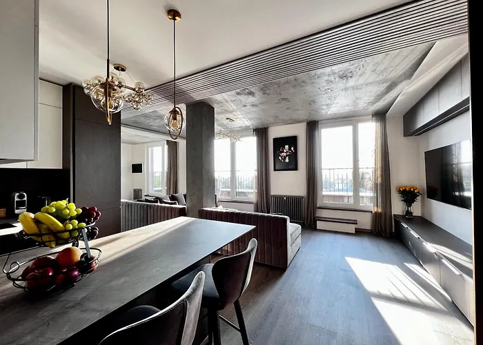 Jonas Hill Skyview Διαμέρισμα