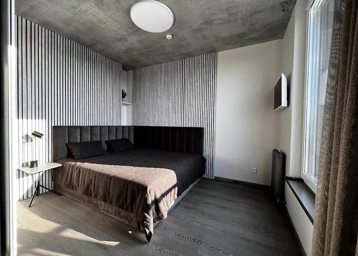 Jonas Hill Skyview Κλαϊπέντα