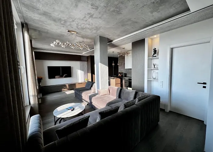 Jonas Hill Skyview Διαμέρισμα *